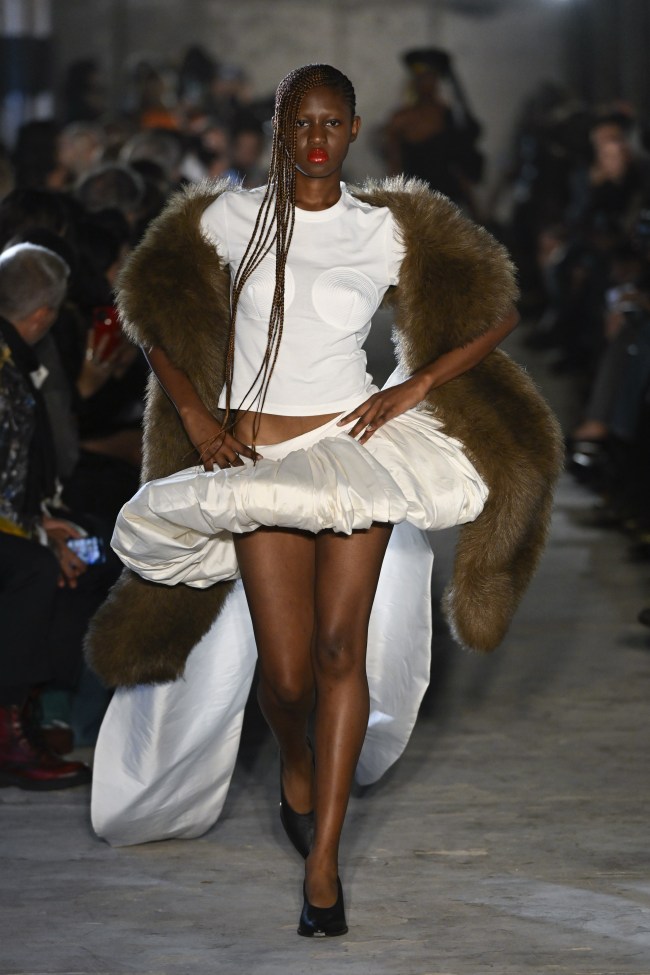 A model walks the runway during the Vaquera Ready to Wear Spring/Summer 2025 fashion show as part of the Paris Fashion Week on September 23, 2024 in Paris, France. 